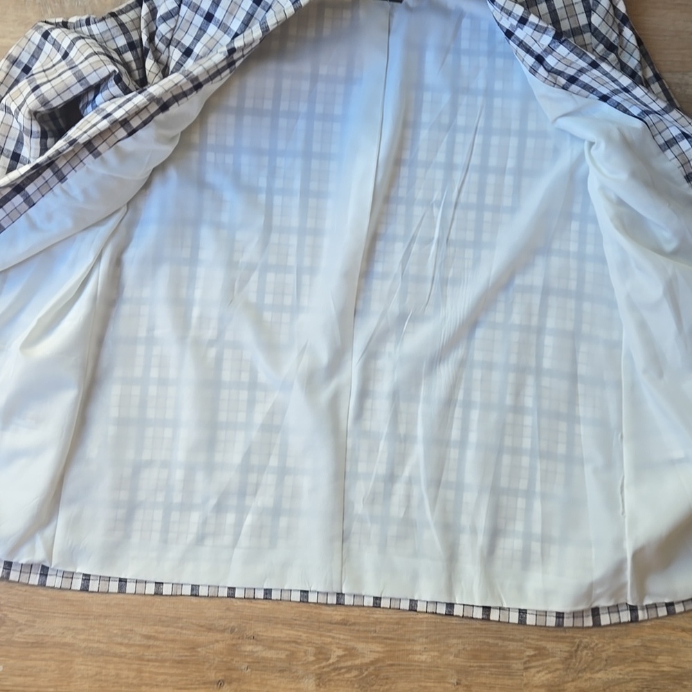 Requirements Linen Blend Plaid Blazer - Picture 9 of 10